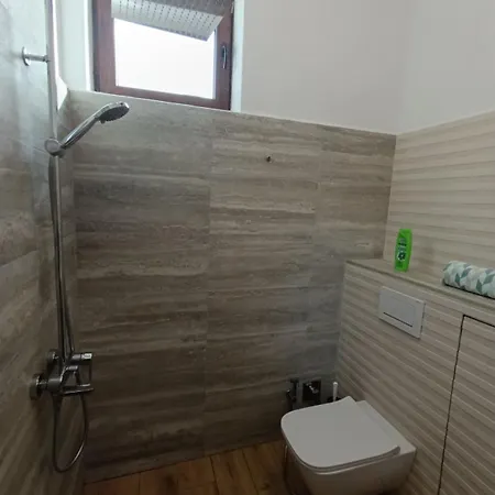 Апартаменты Tranquility Lodge, Next To Paradise And Metro Station София