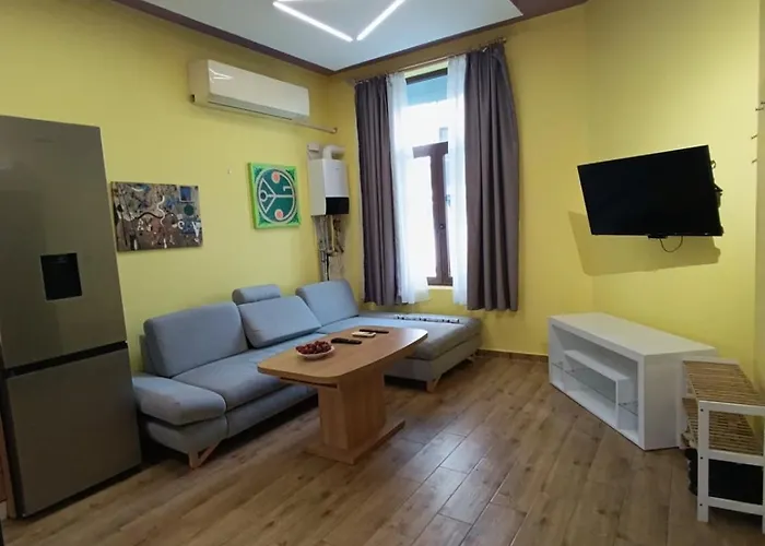 Tranquility Lodge, Next To Paradise And Metro Station Lejlighed Sofia