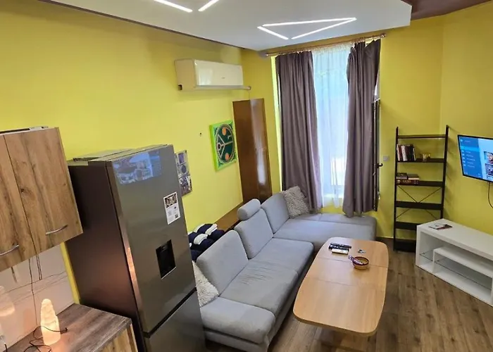 Tranquility Lodge, Next To Paradise And Metro Station Sofia