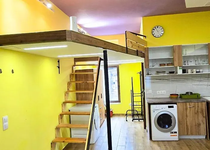 アパート Tranquility Lodge, Next To Paradise And Metro Station