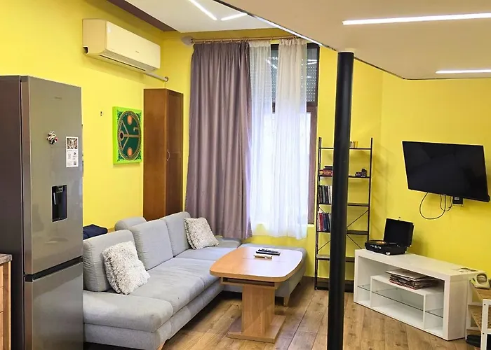 アパート Tranquility Lodge, Next To Paradise And Metro Station ソフィア